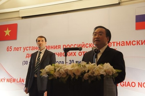 Vietnam-Russia diplomatic ties marked in Hanoi - ảnh 2